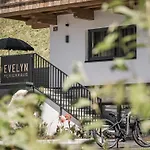 Apartment Evelyn